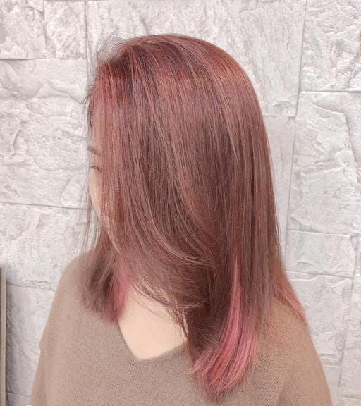 女生中長髮、長瀏海、女生染髮