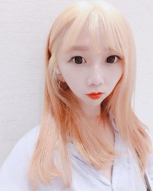 女生長髮、女生染髮、漂色