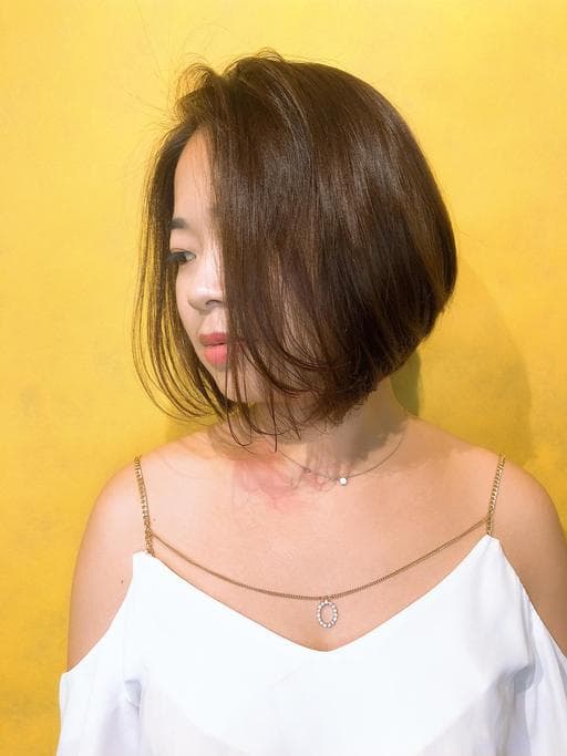 女生短髮、棕色系、台南剪髮