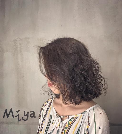 女生短髮、燙卷、女生染燙
