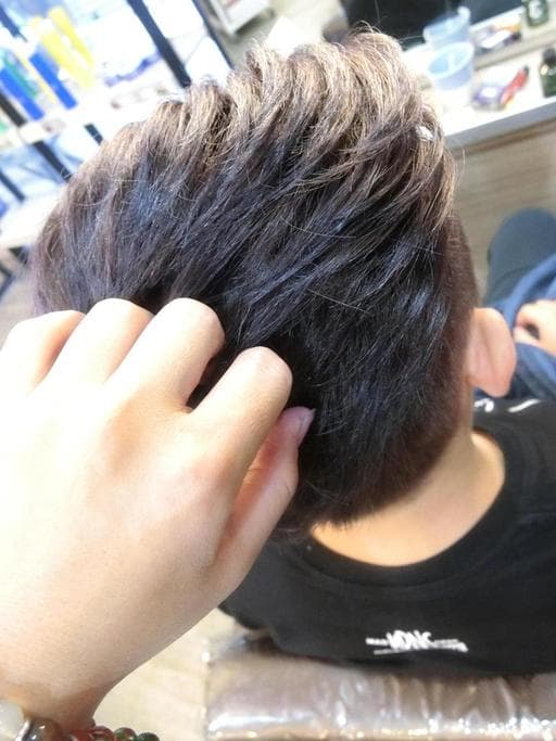 染髮、特殊色、男生短髮