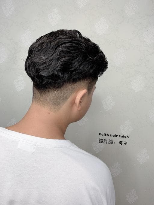男生短髮、男生燙髮、男生Undercut