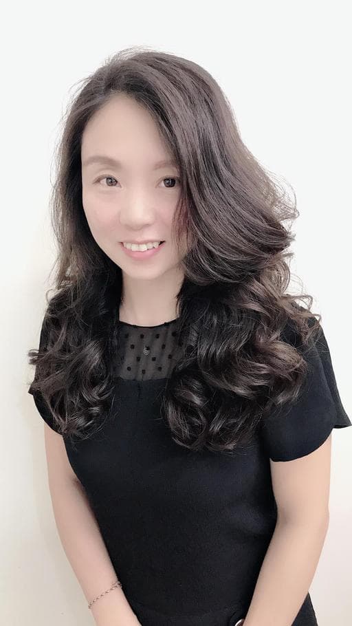 女生長髮、浪漫大卷、手撥卷