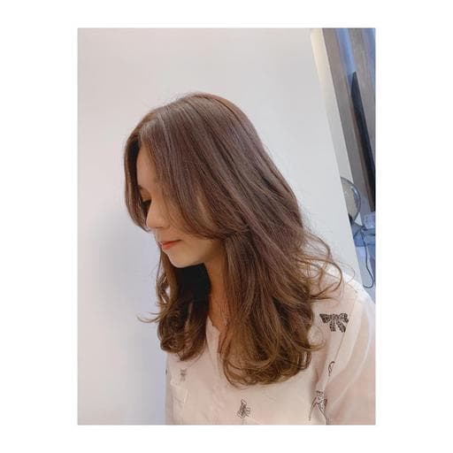 女生染髮、女生長髮、蜂蜜奶茶色