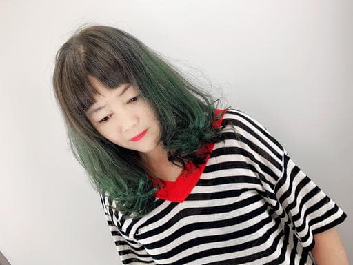 霧感森林綠、女生長髮、結構式護髮