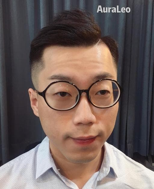 男生短髮、黑色