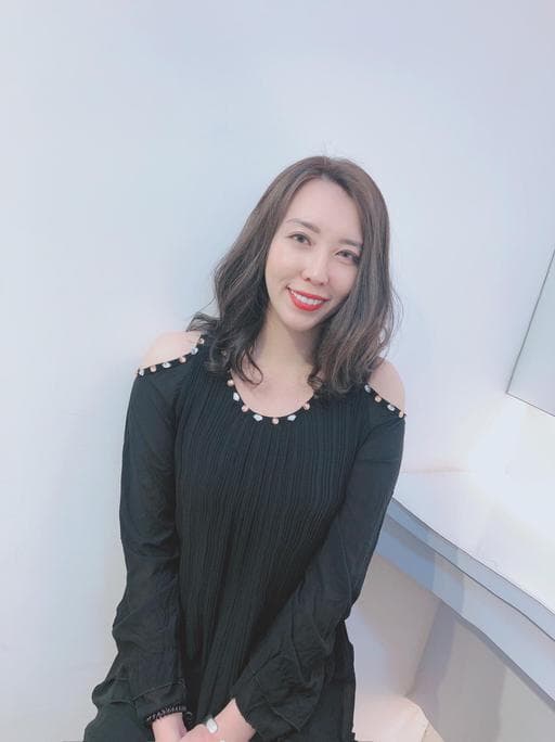 女生中長髮、女生染燙、染髮