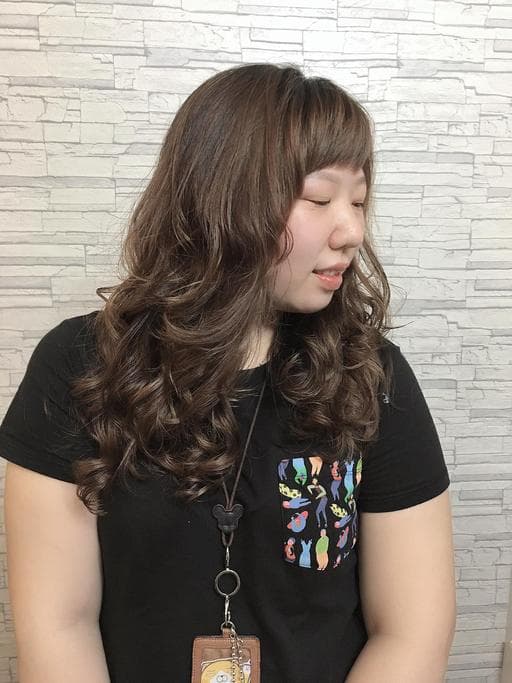 女生染燙、日系捲度、女生染髮