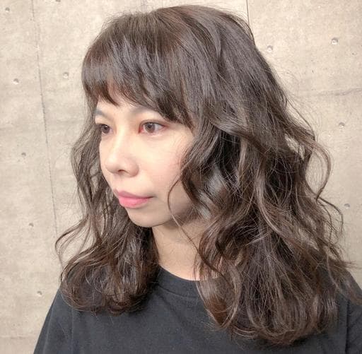 女生中長髮、女生染燙、浪漫大卷