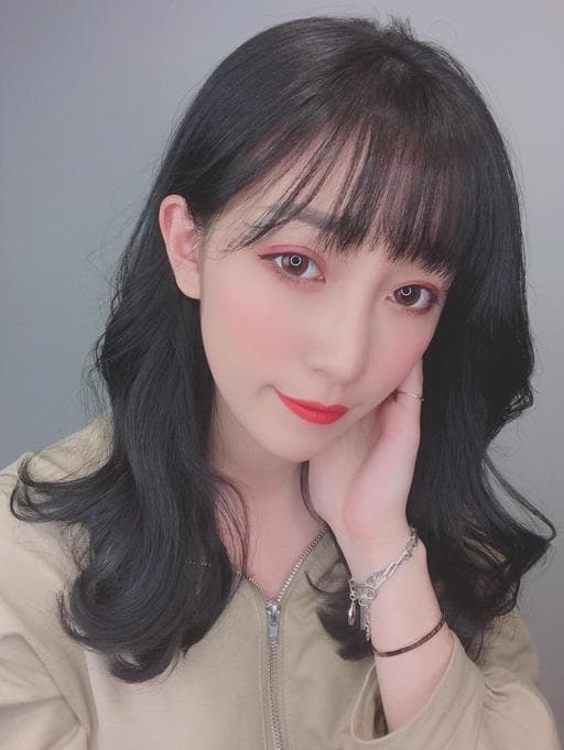 女生中長髮、漂色、女生染髮