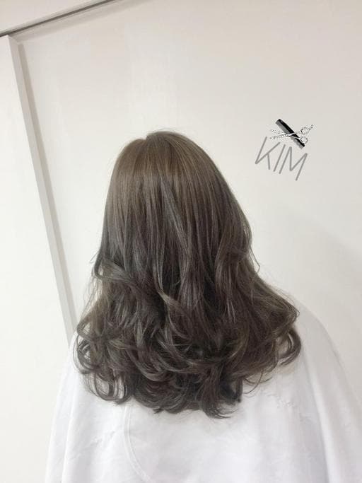 女生長髮、女生燙髮、溫塑燙