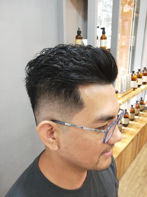 油頭、男生短髮、男生Undercut