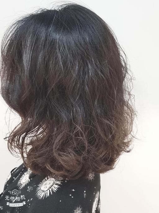 女生中長髮、溫塑燙、台中燙髮