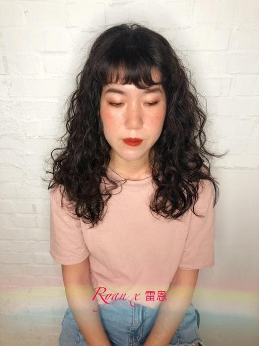 女生過肩長髮、燙髮、女生長髮