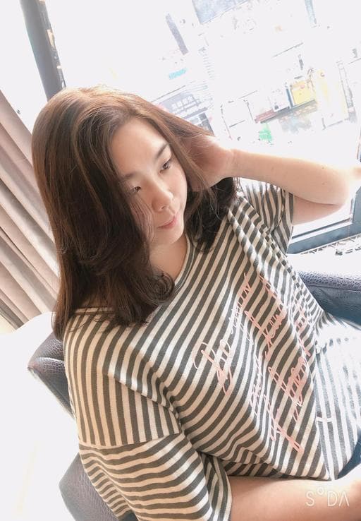 棕色系、女生染髮、電棒造型
