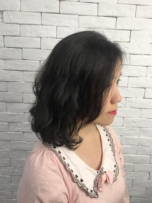 女生中長髮