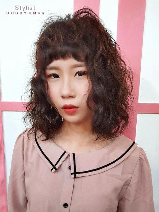 女生中長髮、女生燙髮、鎖骨髮
