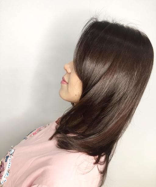 女生中長髮、女生染髮、咖啡色系