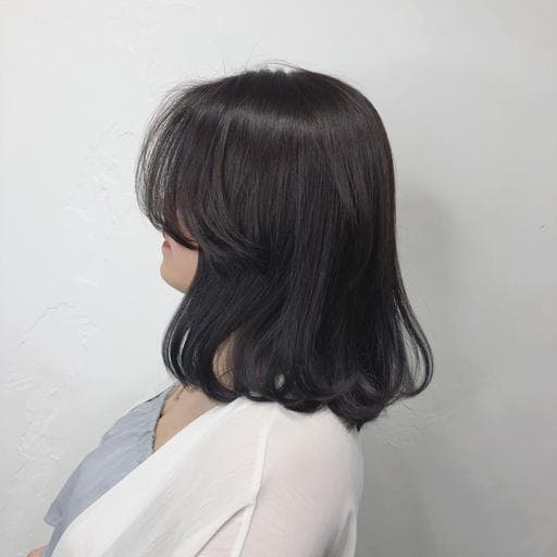 女生中長髮、灰色系、女生染髮