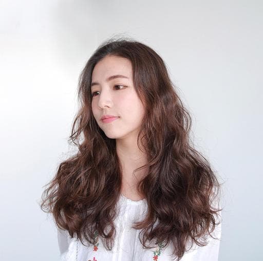 女生染燙、女生長髮、不用漂髮