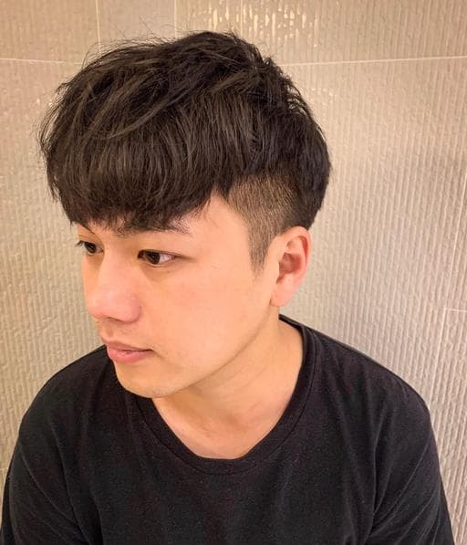 特殊色、灰色系、男生短髮