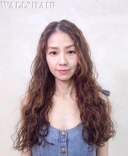 女生長髮、台中髮型師、女生染髮