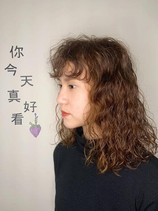泰迪熊卷髮、女生染燙、棕色系