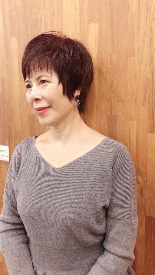 男孩風女生短髮、短髮、女生染髮