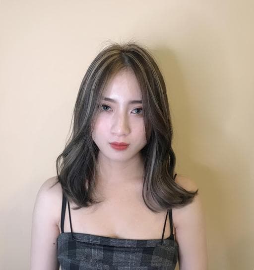 女生中長髮、女生染髮、漂色