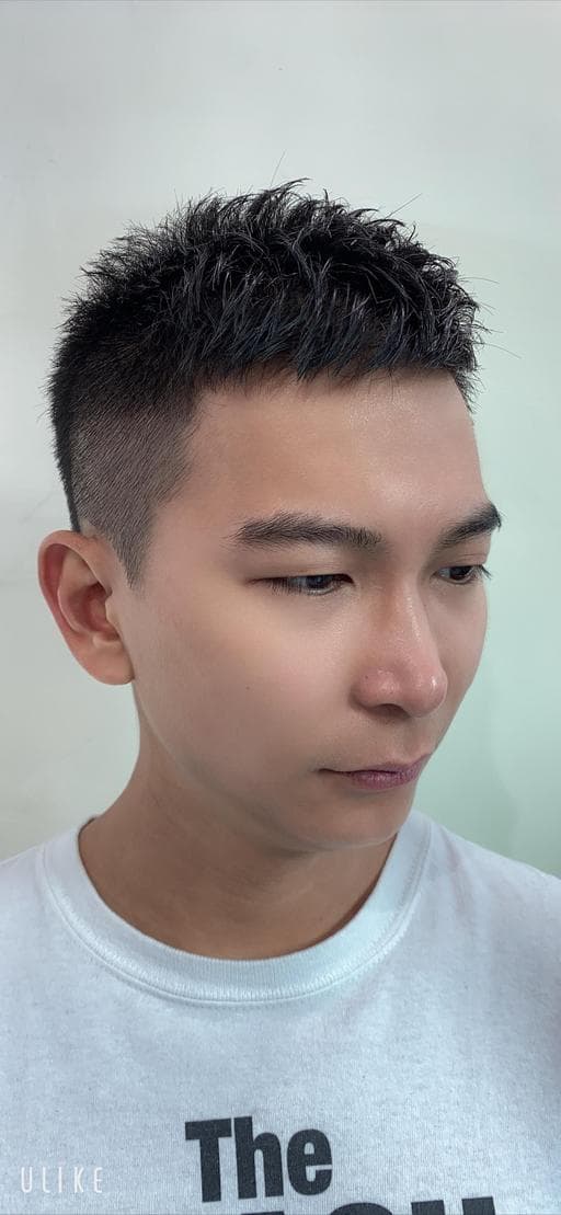 中性髮、男生髮型、黑色