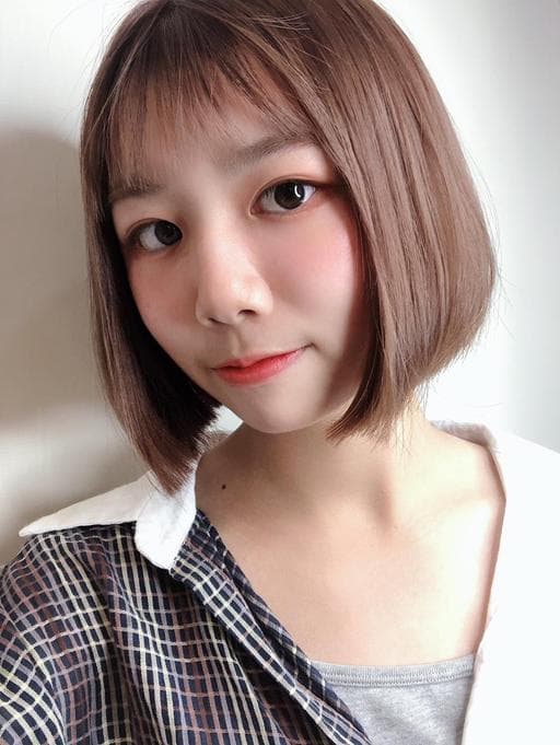 女生短髮、漂色、細軟髮