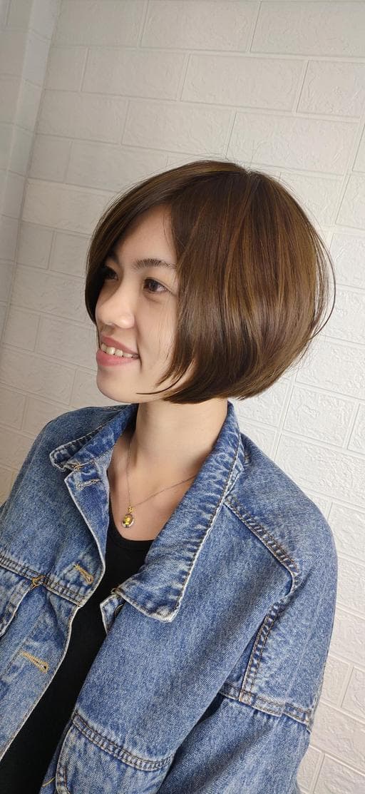 女生短髮、內彎、棕色系