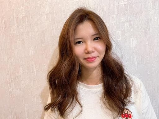 女生中長髮、長瀏海、女生染髮