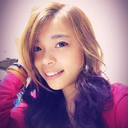 女生中長髮、漂色、電棒造型