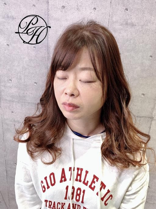 女生長髮、女生染髮、短瀏海