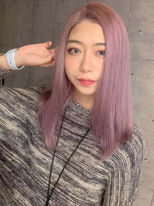 女生中長髮、女生染髮、手刷染髮