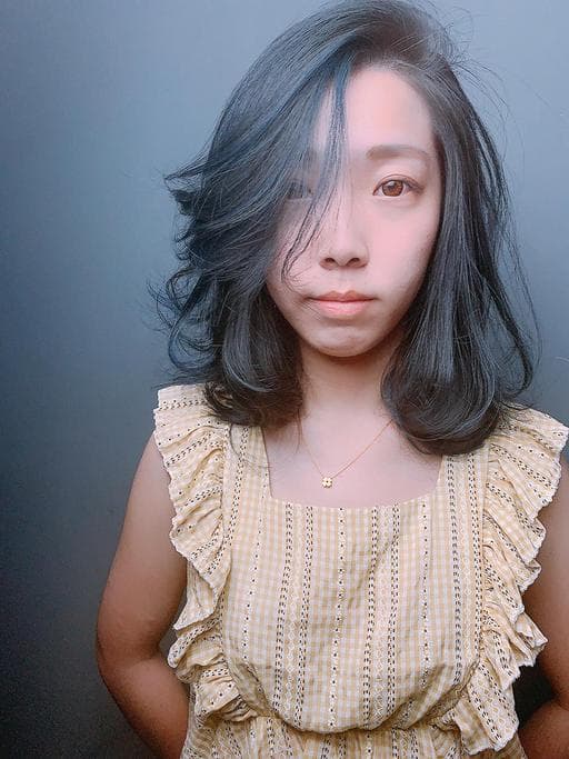 女生中長髮