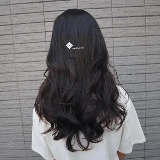 女生長髮