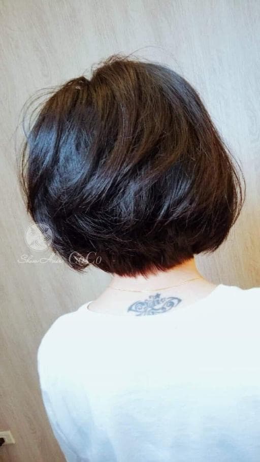 女生短髮、質感溫塑、棕色系