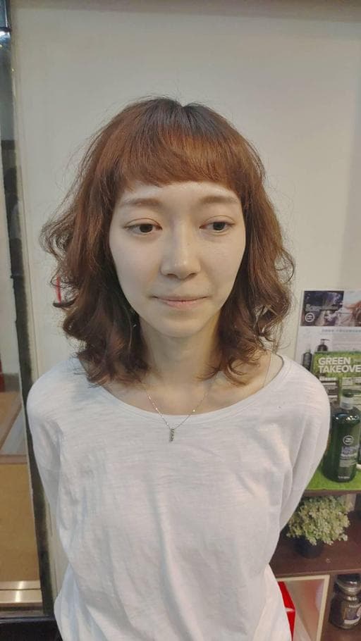 女生中長髮、女生染燙、女生染髮