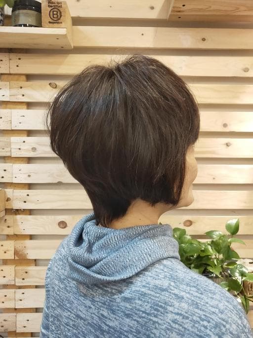 細軟髮、女生短髮、微捲