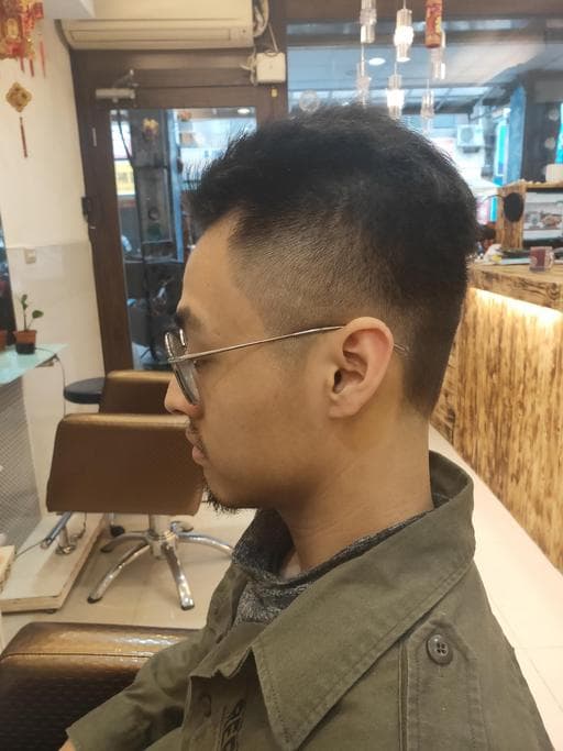 男生短髮、男生Undercut、粗硬髮