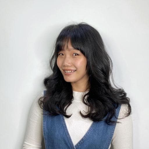 質感溫塑、女生長髮、手撥卷
