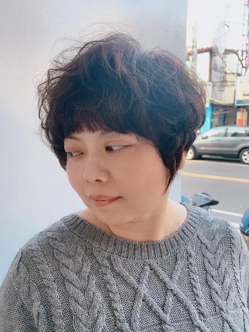 女生短髮