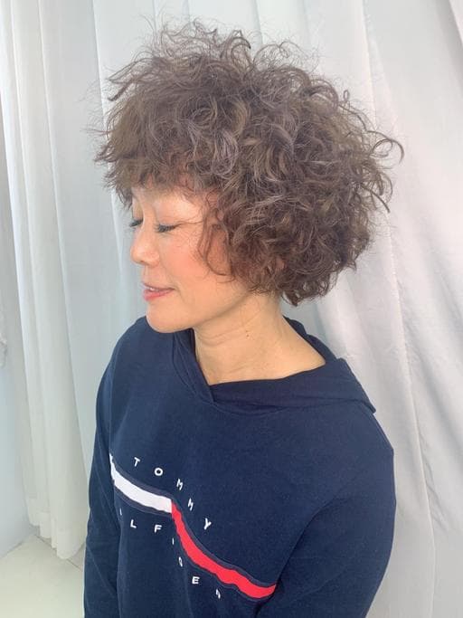 女生中長髮、女生染髮、女生燙髮