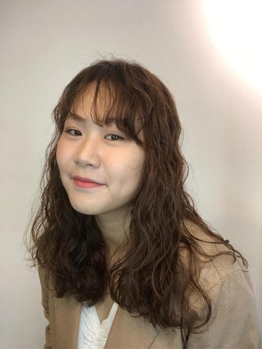 女生染燙、女生長髮、女生染髮