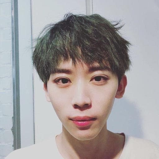 男生短髮、漂色、男生卷髮