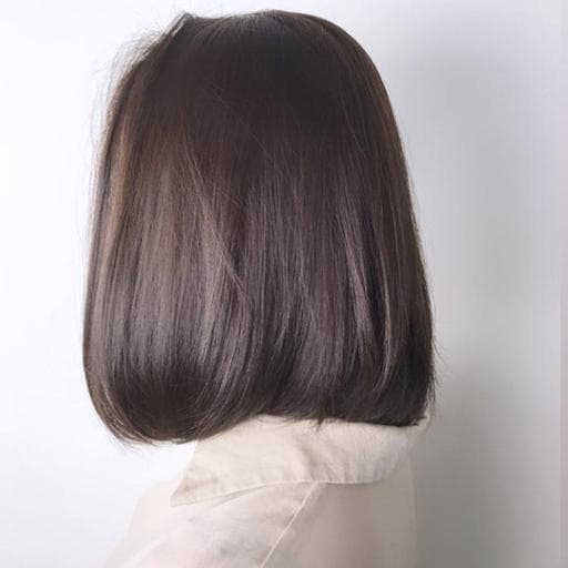 女生中長髮、女生染燙、灰色系