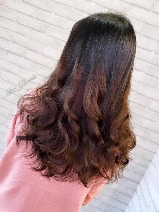 女生長髮、女生燙髮、溫塑燙