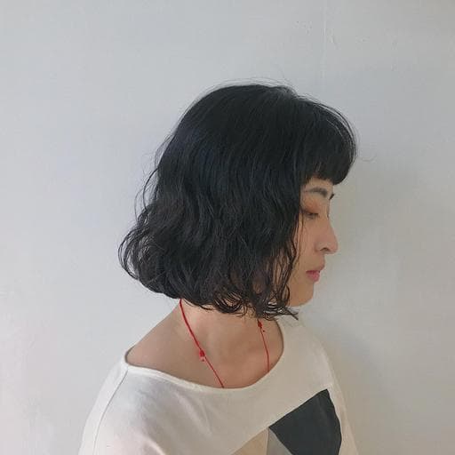 女生短髮、短瀏海、溫塑燙